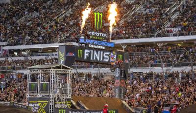 motomagSupercross 2024 Daytona – O Jett Lawrence αυξάνει την απόστασή του στην κορυφή