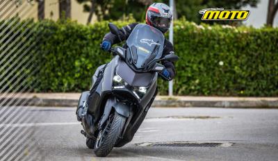 motomagΔοκιμή Yamaha XMAX 300 Tech MAX 2024: Στην κορυφή του βουνού