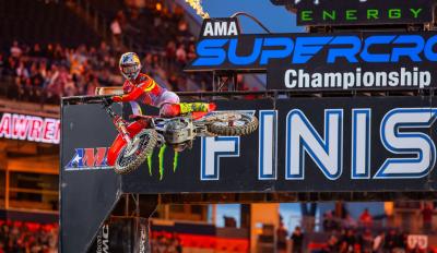 motomag AMA Supercross 2024, Denver – Μία ανάσα από τον τίτλο ο Jett Lawrence με Honda στα 450SX [VIDEO]