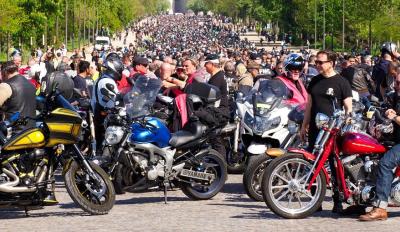 motomag Γαλλία – Στα χαρακώματα οι μοτοσυκλετιστές για το υποχρεωτικό ΚΤΕΟ [VIDEO]