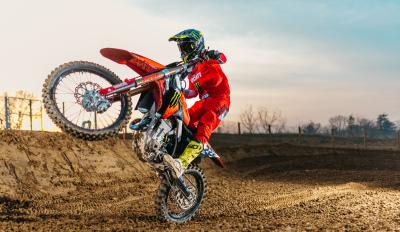motomag Επιστρέφει στην ενεργό δράση ο Cairoli με το Ducati Desmo450 MX