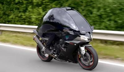 motomag Ένα Yamaha R1 με κέλυφος από το Βέλγιο [VIDEO]