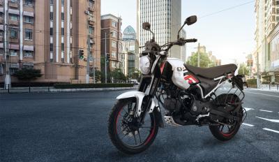 motomag Bajaj Freedom 125 CNG – Παρουσιάστηκε η πρώτη μοτοσυκλέτα που κινείται με φυσικό αέριο [VIDEO]