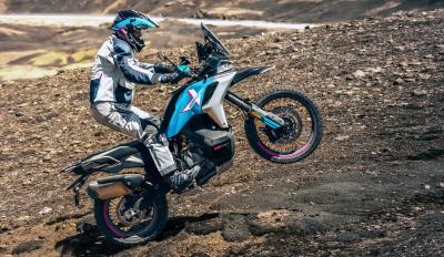 CFMOTO 800MT-X