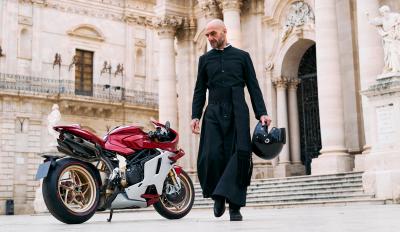 MV Agusta - Beauty is not a sin