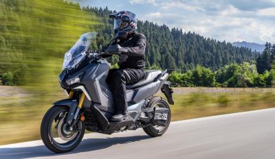 test ride SYM ADXTG 400 