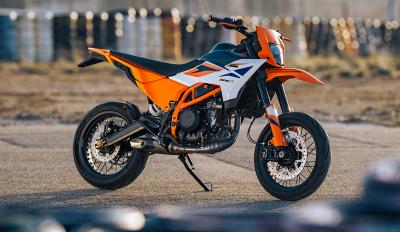 KTM 390 SMC R - Οι προ-παραγγελίες ξεκίνησαν