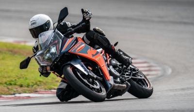 KTM RC 390 προσφορά