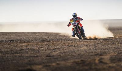 Το MOTO ζωντανά στο Dakar