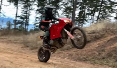 Κατεστραμμένο Ducati Panigale επανέρχεται στη ζωή ως adventure 2024