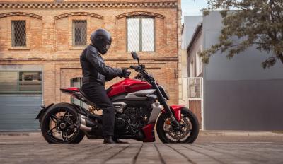 Ducati XDiavel V4