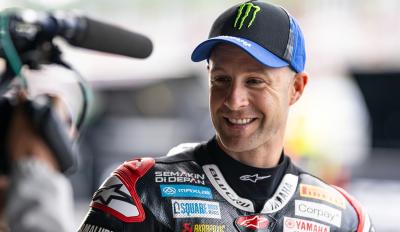 WSBK Rea Retires