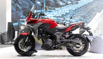 H Cyclone στην Ελλάδα