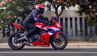 Ανάκληση Honda CBR650R