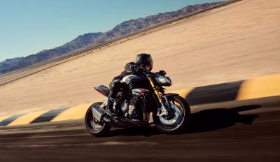 triumph speed triple 1200 rs
