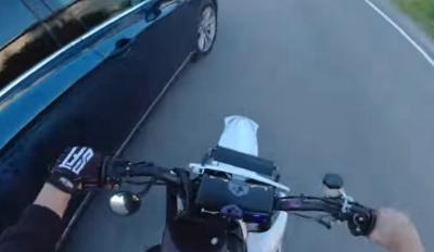 finnish-police-chase-moped