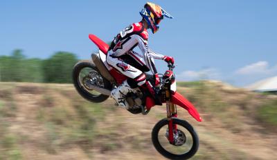 Ducati Desmo450 MX 2027