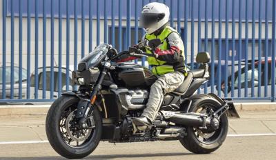 triumph-rocket3
