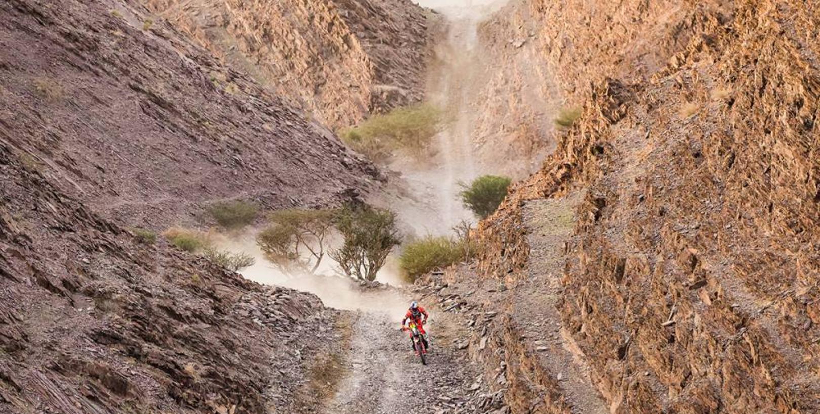 Dakar 2026 – 2ο σκέλος: Νίκη Sanders με 2ο Canet και 3ο Brabec. Μπαίνουν θεμέλια για κόντρα – Ανέβηκε θέσεις ο Β.Μπούδρος