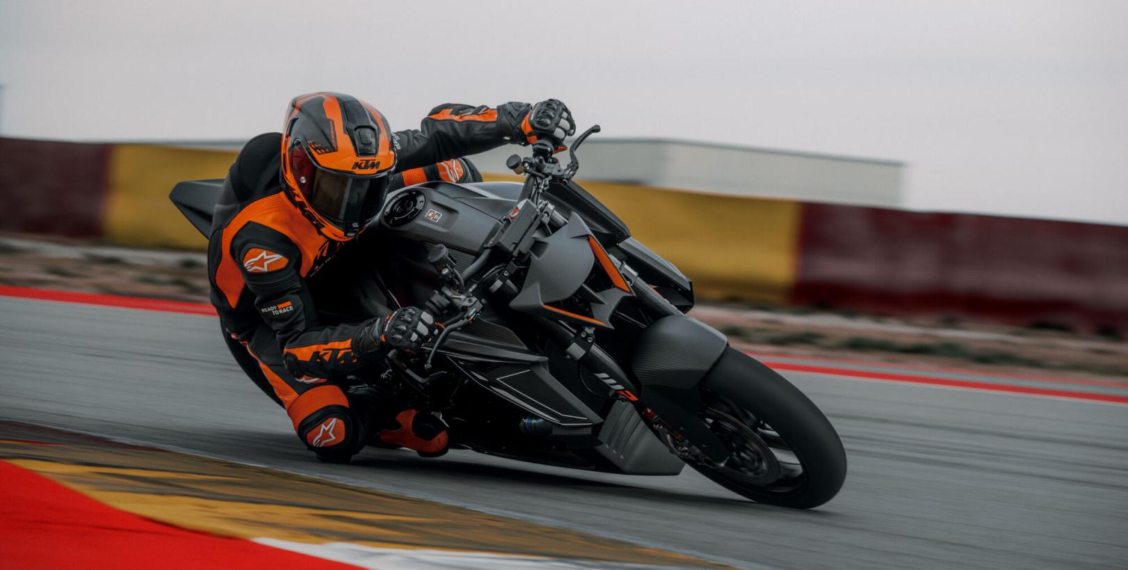  KTM 1390 SUPER DUKE RR TRACK