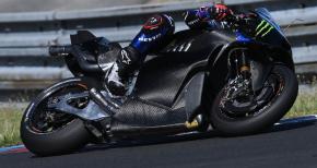 Οι πρώτες φωτογραφίες της V4 εποχής της Yamaha!