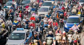 Hanoi to bam fossil fuel motos