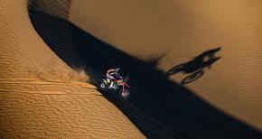 Dakar 2026 – 9ο σκέλος: Νίκη Schareina – Κορυφή Sanders με διαφορά – Στην 10άδα Orignal by MOTUL ο Βασίλης Μπούδρος!