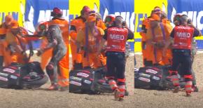 MotoGP Brno: Αποβλήθηκε ο Bezzecchi από τον αγώνα της Κυριακής! Έριξε σφαλιέρες σε κριτή! [VIDEO]