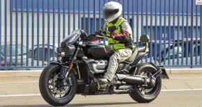 triumph-rocket3