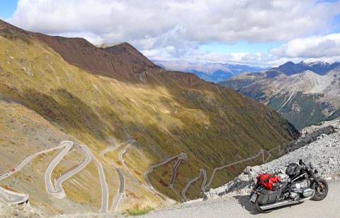 PEDALARE IN MODO CLASSICO, tratto E – Italia / Alpi