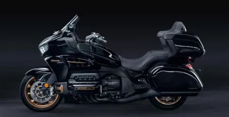 motomagGWM Souo S 2000 ST – Παρουσιάστηκε το κινεζικό Gold Wing των 2.000 κυβικών με 8 κυλίνδρους και κιβώτιο… 8 σχέσεων!