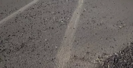 Loose gravel